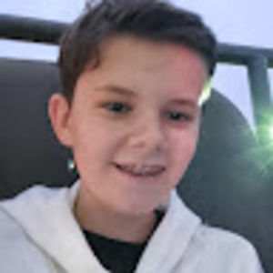 Meet your Posher, Evan